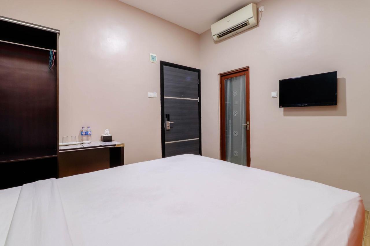 Hotel Blitz Batam Exterior foto