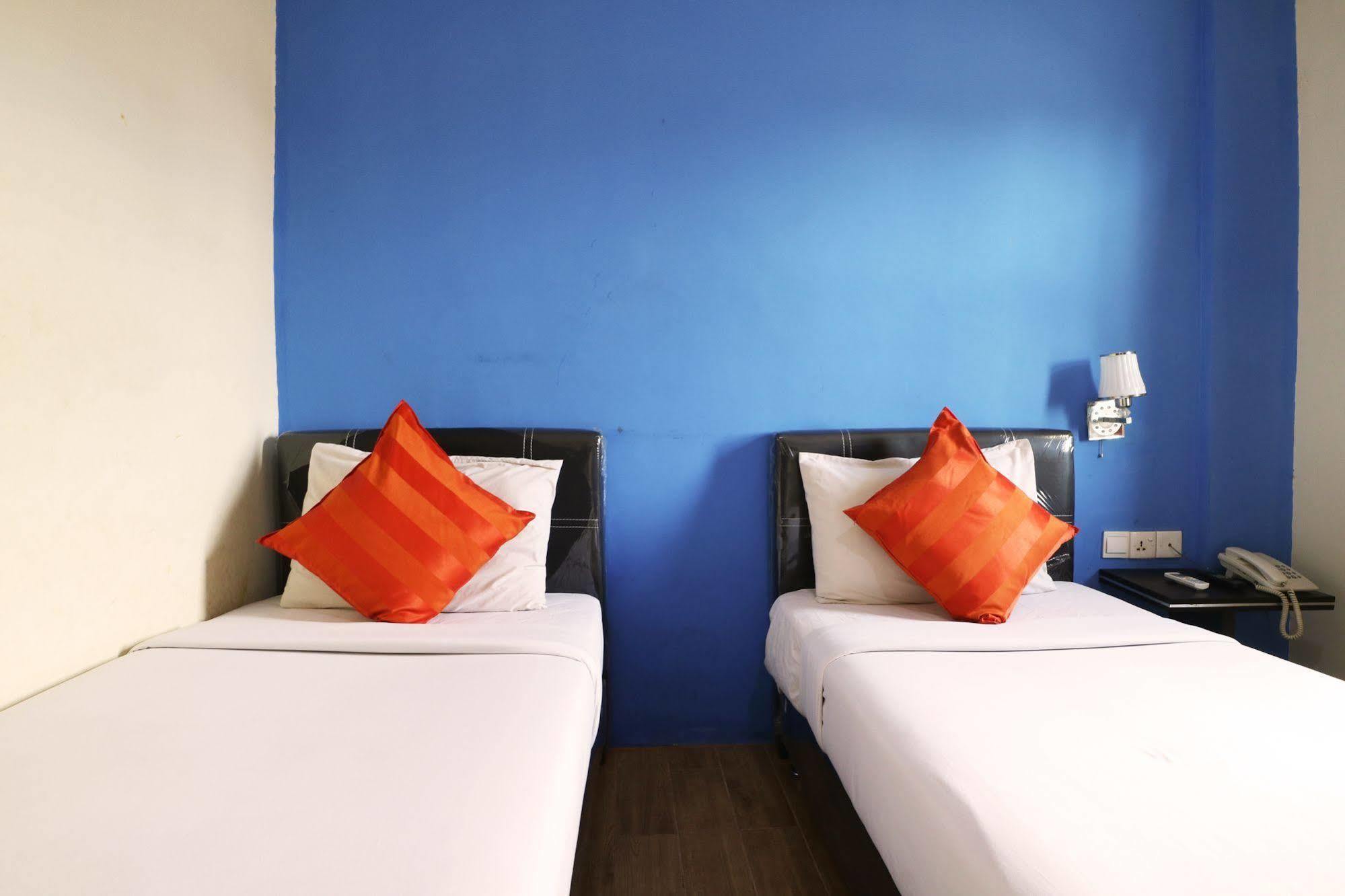 Hotel Blitz Batam Exterior foto